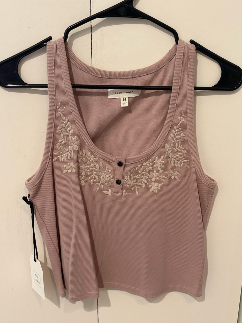 Cleo + Wolf Mauve Embroidered Ribbed Tank